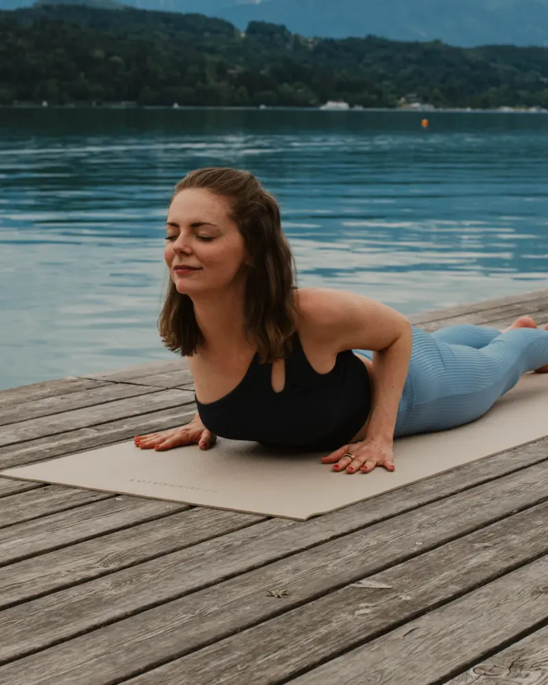Yoga am See